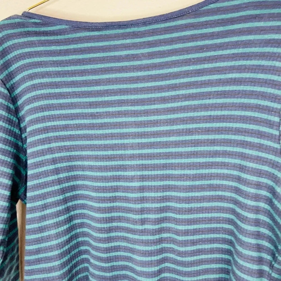 Levi’s Women’s LONG SLEEVE BRITT SNAP FRONT TOP  Green and Navy Stripes Size XL - Picture 12 of 12